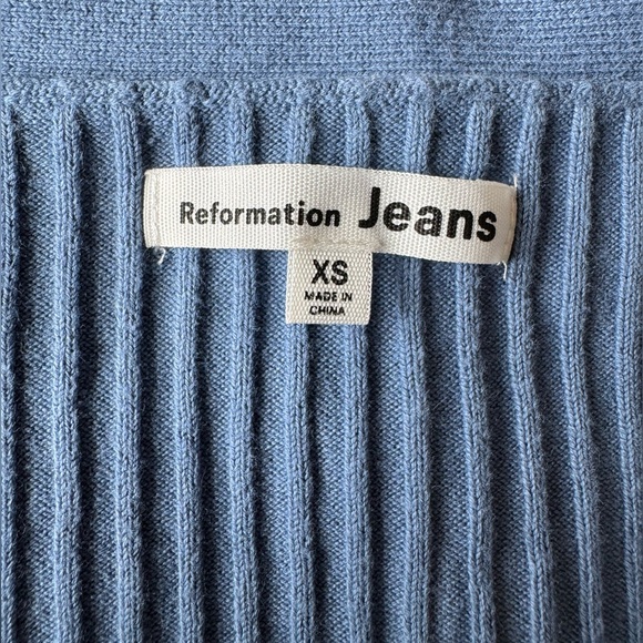 Reformation Blue Ribbed Cropped Cardigan - Picture 3 of 5